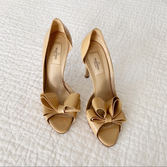 Valentino Shoes - Valentino Bow Heels Pumps in Nude